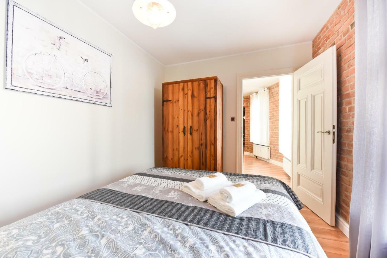 Appartement Apartament Starowka 3 à Stary Toruń Extérieur photo