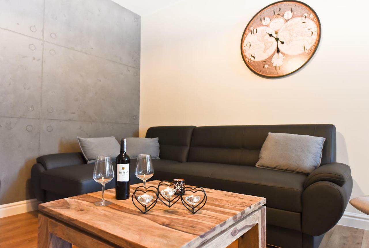 Appartement Apartament Starowka 3 à Stary Toruń Extérieur photo