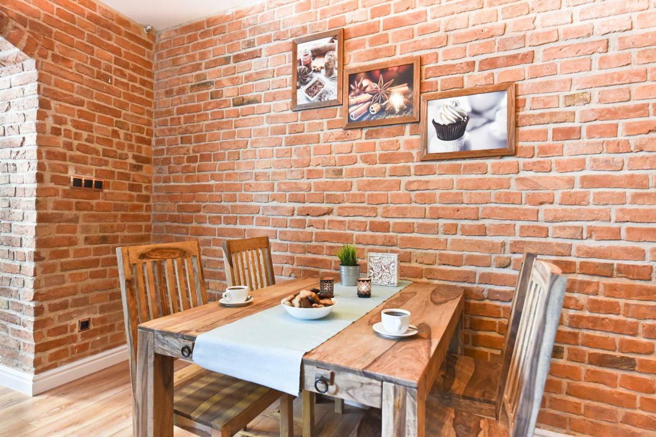 Appartement Apartament Starowka 3 à Stary Toruń Extérieur photo